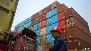 上海貨運司機要求調高運費以補貼飛漲費用。