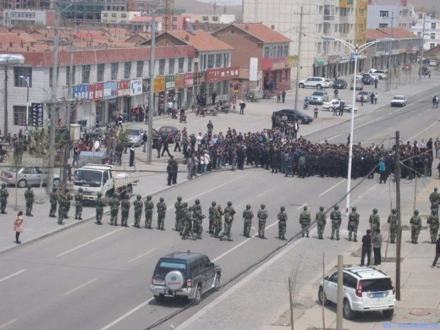 內蒙古連日逾千人示威追究車禍元兇
