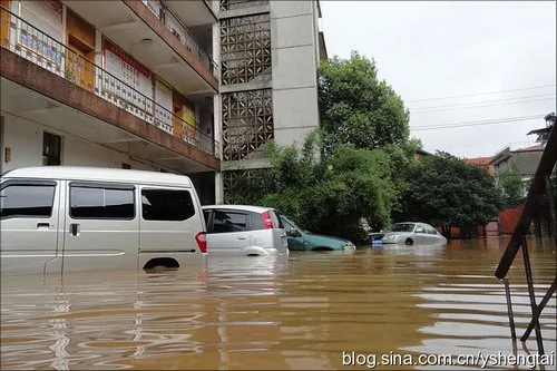 實拍：直擊江西洪災現場 家鄉淹成這樣了！