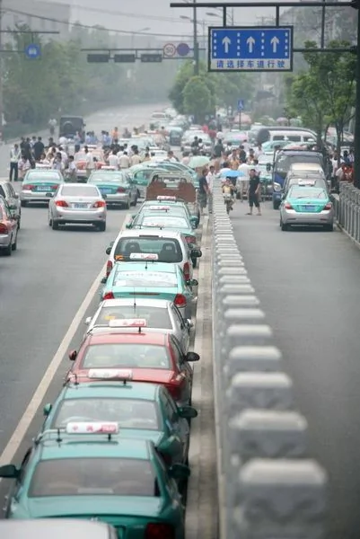 杭州發生大規模計程車停運事件