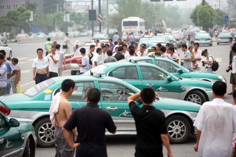 杭州发生大规模出租车停运事件