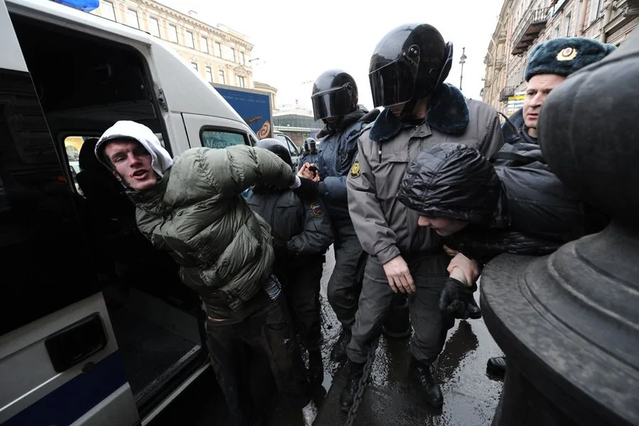俄50个城市爆发大规模示威要求议会重选