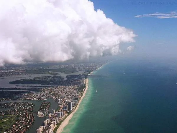 迈阿密人工岛富人区