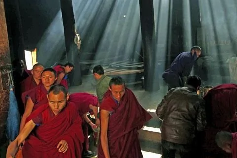甘肃省的藏族僧侣