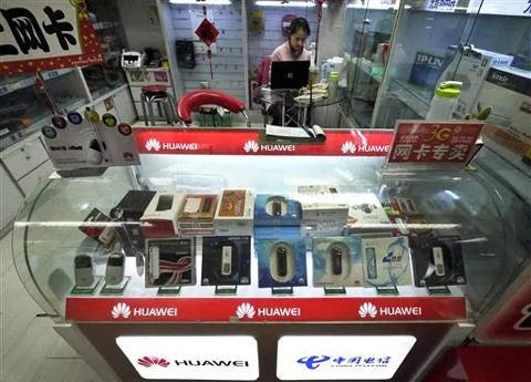 北京商店裏銷售華為的網絡產品（資料照）
