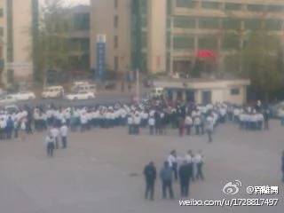 數千名濟南輕騎職工罷工抗議
