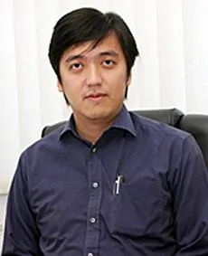 香港中文大学副教授李立峰