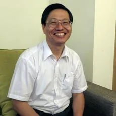 台灣海洋運輸大學教授朱經武