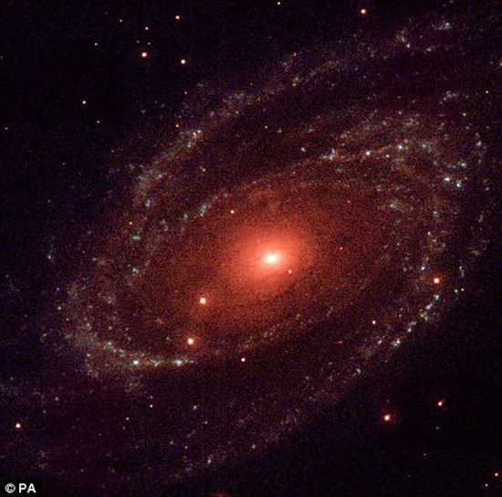 科学家捕捉到被黑洞吞噬恒星的“死亡尖叫”