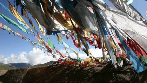 无论发生过什么，西藏仍是人间最美的地方之一。
