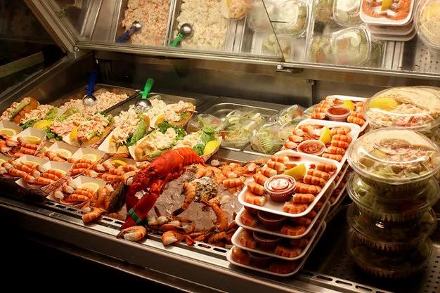 穷得只能吃龙虾?美国昆西市场里的平民美食
