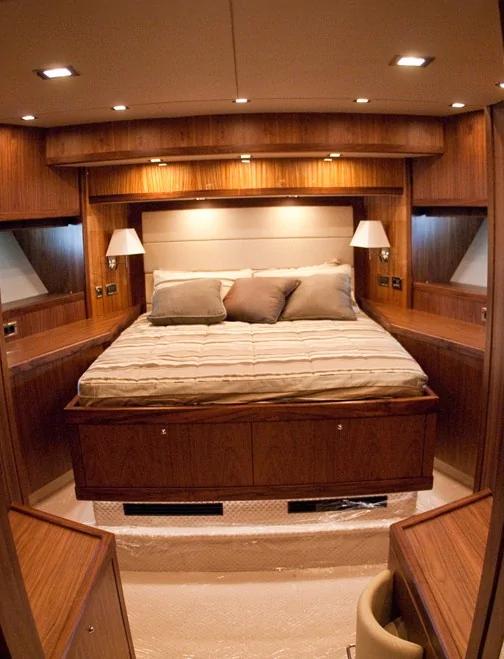 揭秘万达集团王健林7800万奢华游艇 全球仅此一艘(组图)