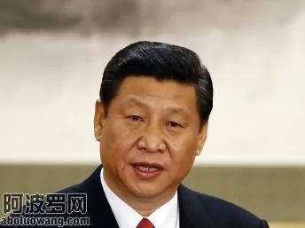 2012年11月15日，中共新当选总书记习近平在北京人大会堂的记者会上。