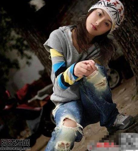 焦恩俊大女儿焦曼婷私房照网络曝光(组图)