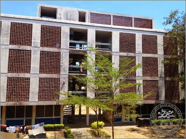 非洲大學驚人現狀 中國留學生的宿舍像蜂窩(高清組圖)