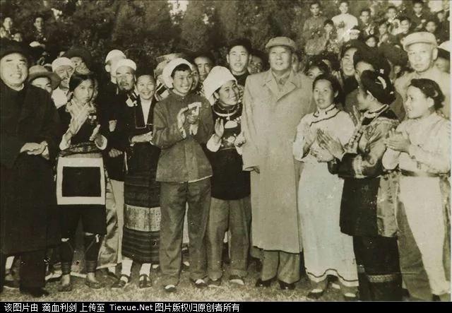 总在女人堆里的毛泽东