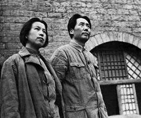 总在女人堆里的毛泽东