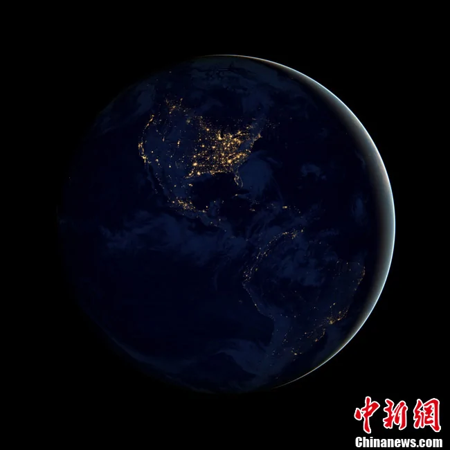 NASA公布迄今为止最清晰的夜间地球灯火照(高清组图)