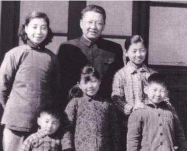 青年习仲勋两次不同的死去活来