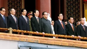 和1990年代以来的中国官员相比，80年代的领导有许多明显不同。