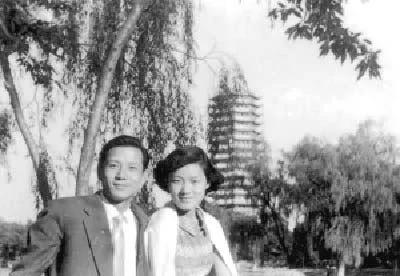 洪晃忆母亲章含之:她太把男人当回事了
