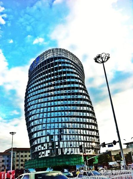 北京“大肠塔”走红建筑界再出奇葩(组图)