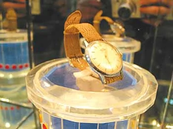 60年北戴河的毛澤東與雷鋒封存40年的手錶
