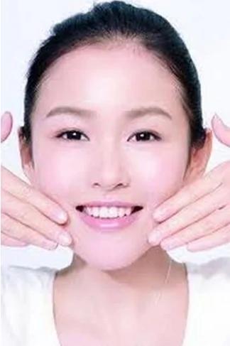 冬季养生正确的搓手搓脸技巧