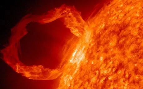 NASA称今年将发生毁灭性太阳风暴或大规模停电(组图)