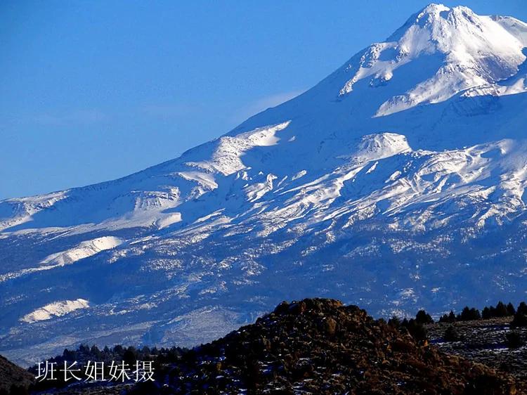 探秘美国神山仙镇 意外发现市政府门脸有点囧