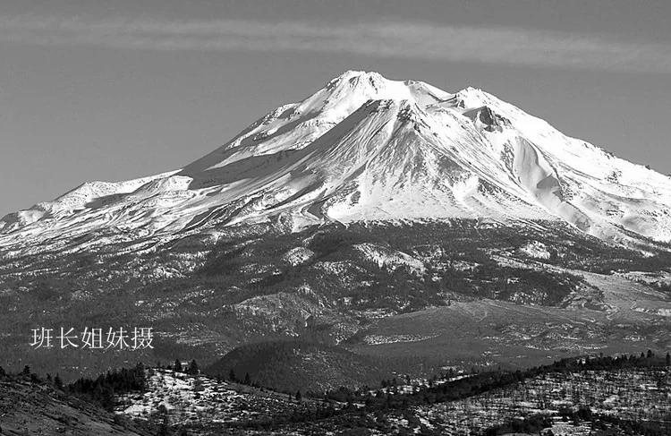 探秘美国神山仙镇 意外发现市政府门脸有点囧