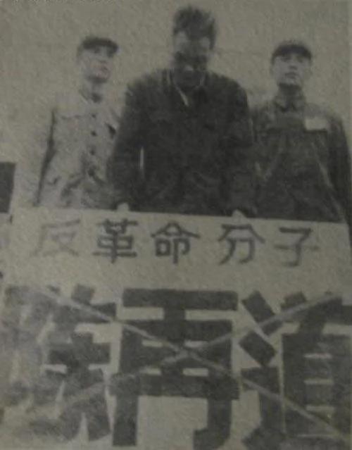 中共高层的打耳光事件 彭德怀打金日成耳光