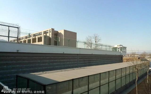 探访李天一被收押看守所及案发酒店(高清组图)