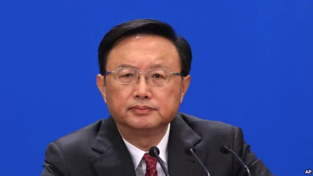2013年3月9日中共外交部长杨洁篪是在人民大会堂的记者会上
