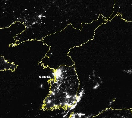 北韓夜晚的衛星圖