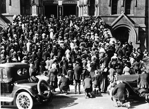 1918年世界恐怖大流感的图片记录 最新估计死亡约为1亿