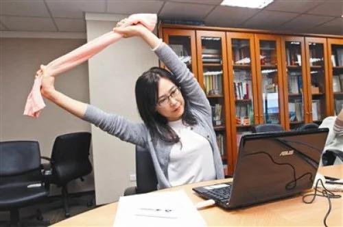 假日才运动 身体伤害多