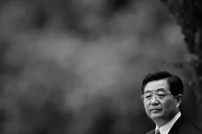 胡锦涛伤心地掏腰包请客 竟无一人赏脸