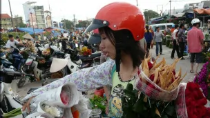 越南女郎买花
