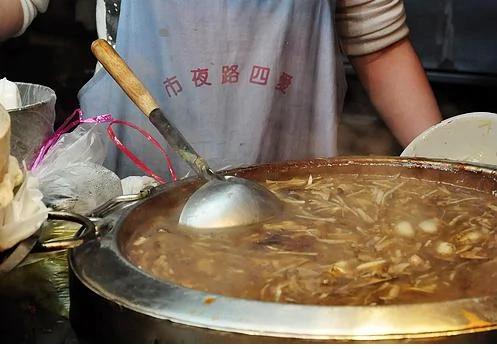让你吃到肚皮滚圆的台湾夜市小吃 看着就要流口水