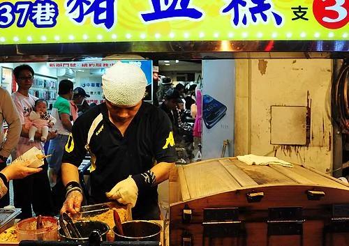 让你吃到肚皮滚圆的台湾夜市小吃 看着就要流口水