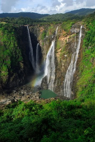 世界最美的14個瀑布：美國約塞米蒂瀑布(高清組圖)