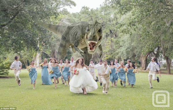史上最棒婚紗照亮相被恐龍追趕倉皇而逃(高清組圖)