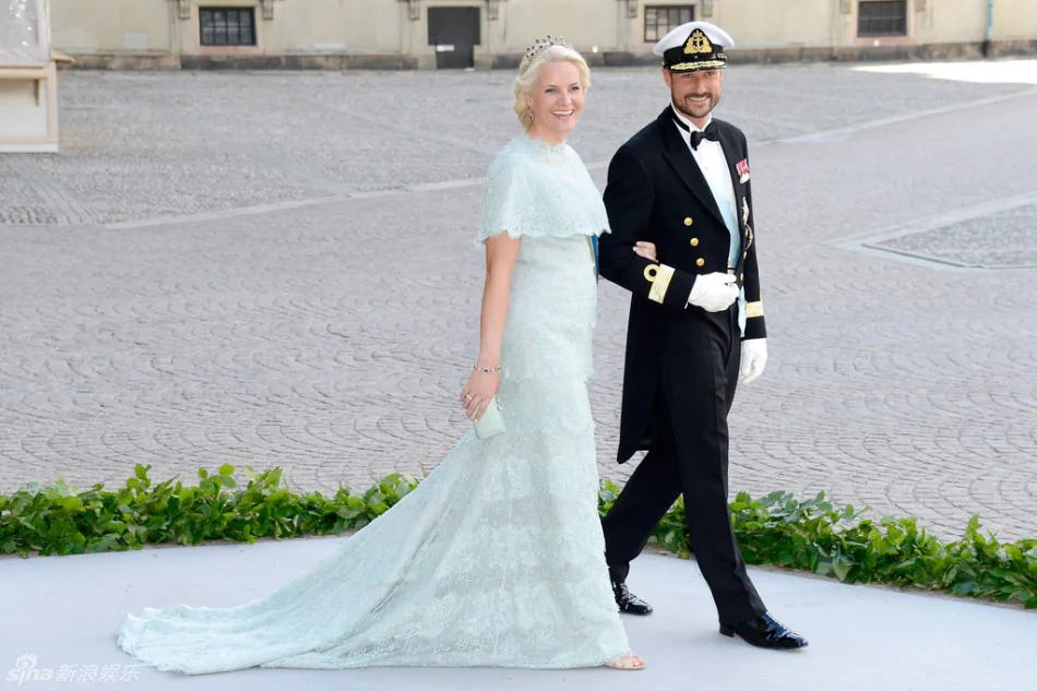 歐洲最美公主下嫁銀行家全球王室盛宴(高清組圖)