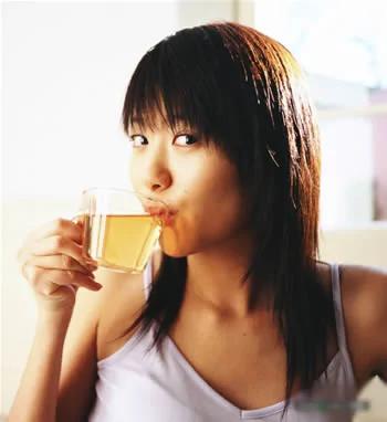日饮三杯茶七大好