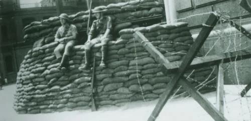 1937:战火中的上海