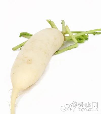这10种食物千万别多吃 小心上火+便秘