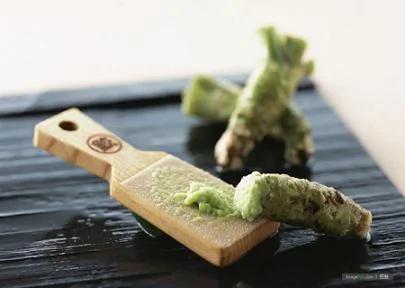 简简单单就能保健美白你的牙齿