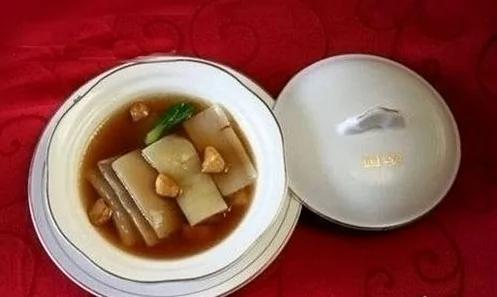 揭秘国事访问中的国宴菜单