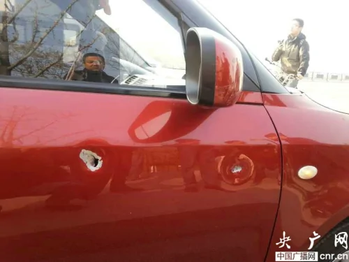 山西省委附近爆炸案親歷者回述現場車門被炸兩個深坑